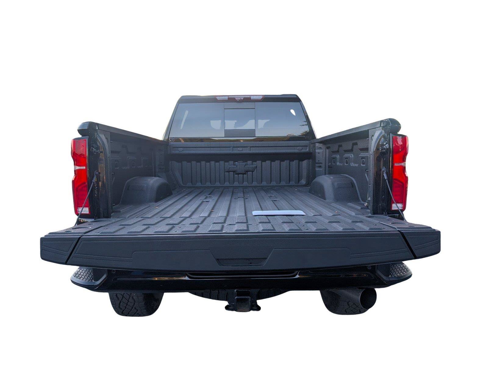Used 2026 Chevrolet Silverado 2500 ZR2 AWD/4WD image 5