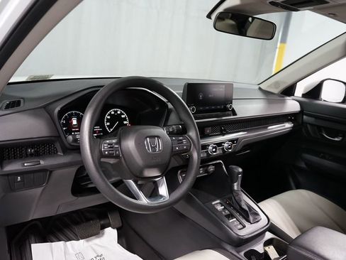 Used 2024 Honda CR-V EX image 11