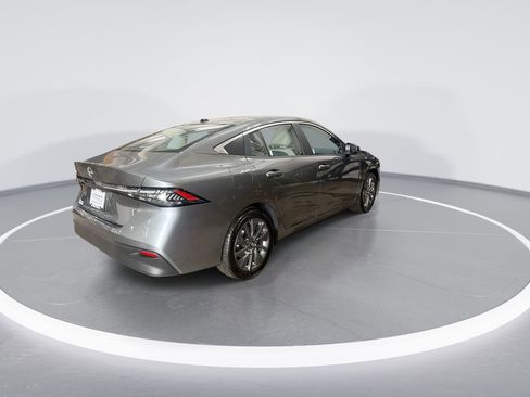 New 2026 Nissan Sentra SL w/ Floor Mat Package FWD image 8