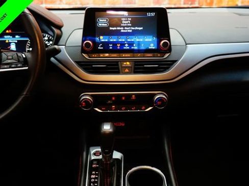 Certified 2024 Nissan Altima 2.5 SR AWD/4WD image 34