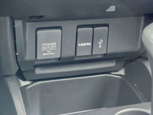 Used 2016 Honda Fit EX image 33