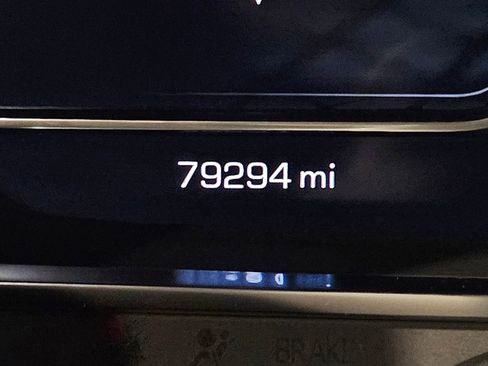 Used 2022 GMC Yukon AT4 AWD/4WD image 31