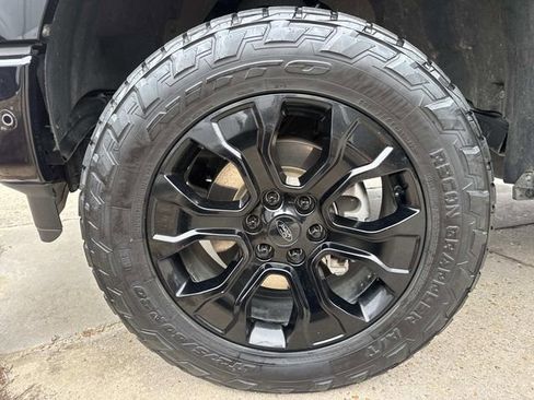 Used 2022 Ford F150 Platinum w/ Equipment Group 701A High image 3