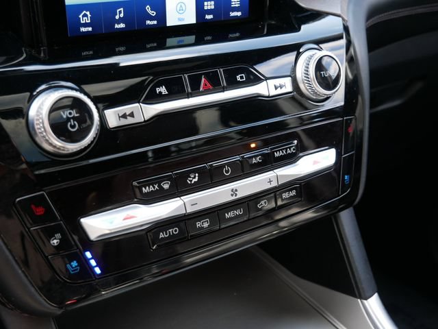 Used 2022 Ford Explorer Platinum w/ Equipment Group 601A AWD/4WD image 20