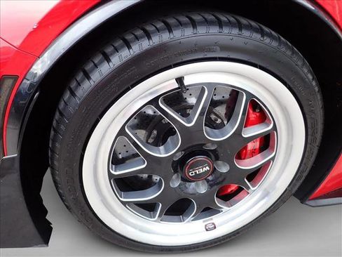 Used 2016 Chevrolet Corvette Z06 w/ 3LZ Preferred Equipment Group image 8