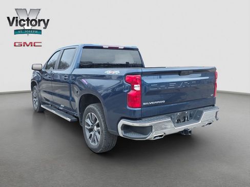 Used 2021 Chevrolet Silverado 1500 LT AWD/4WD image 15