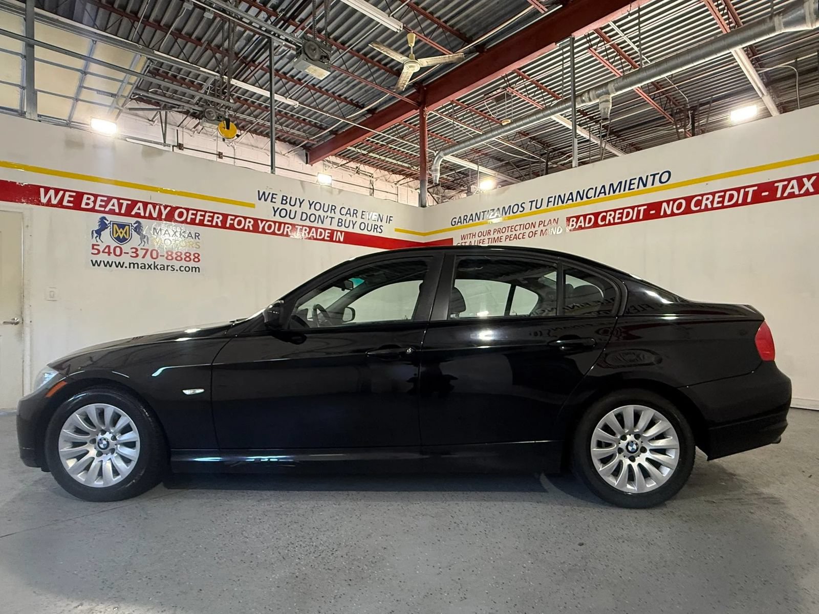 Used 2009 BMW 328i Sedan RWD image 11