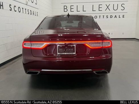 Used 2018 Lincoln Continental Select FWD image 5