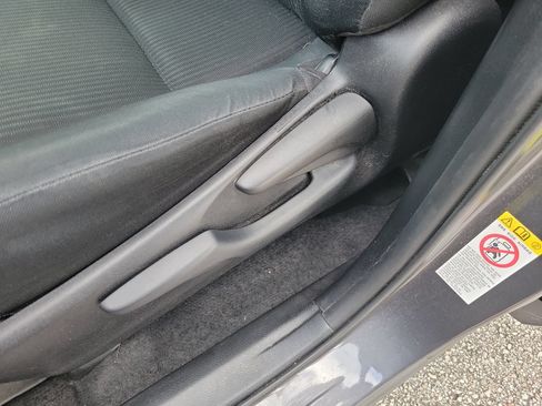 Used 2016 Toyota RAV4 LE FWD image 17