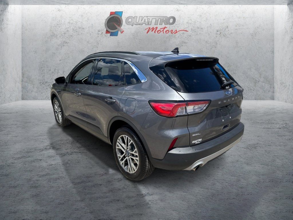 Used 2021 Ford Escape SEL w/ Technology Package AWD/4WD image 3