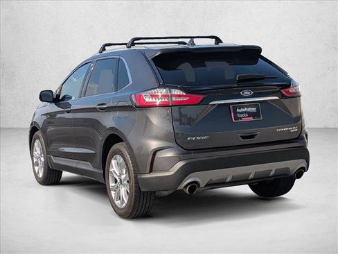 Used 2020 Ford Edge Titanium image 9