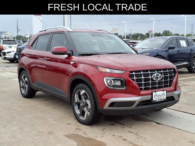 Used 2026 Hyundai Venue SEL FWD image 3