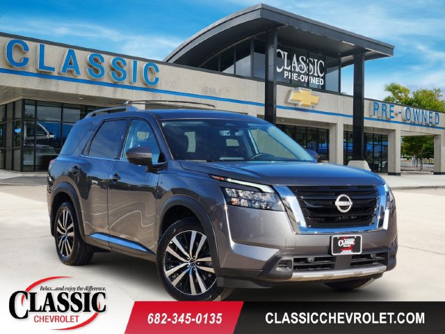 Used 2025 Nissan Pathfinder Platinum w/ Cargo Package FWD 360° Tour