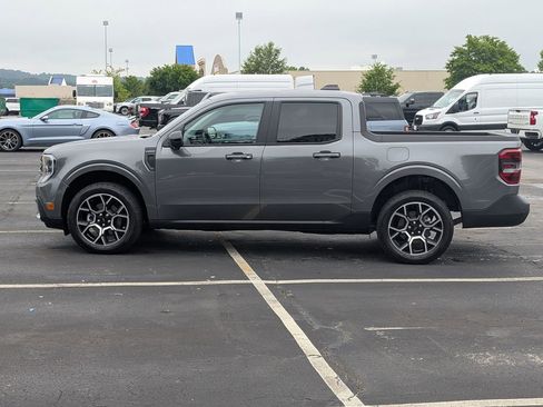 Used 2025 Ford Maverick Lariat AWD/4WD image 5
