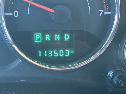 Used 2016 Jeep Wrangler Unlimited Sahara w/ Max Tow Package image 11