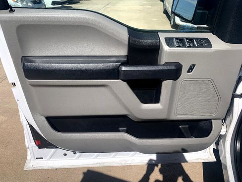 Used 2018 Ford F150 XL w/ Equipment Group 101A Mid image 15