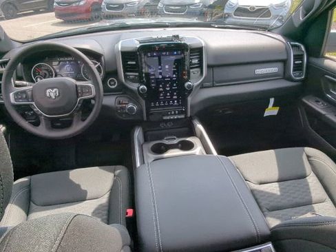 New 2026 RAM 1500 4x4 Crew Cab image 16
