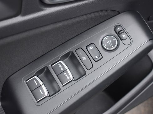 Used 2023 Honda Civic Sport image 18