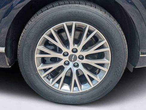 Used 2024 Genesis GV80 2.5T AWD/4WD image 11