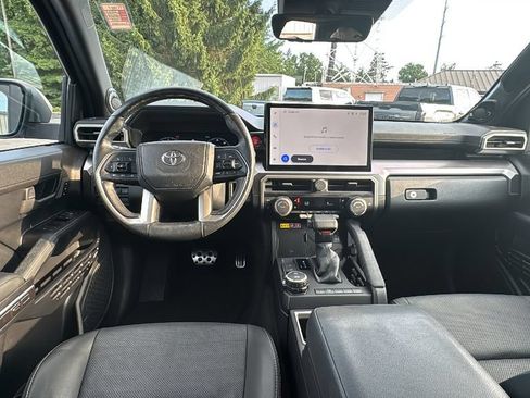 Used 2025 Toyota 4Runner TRD Sport Premium AWD/4WD image 8