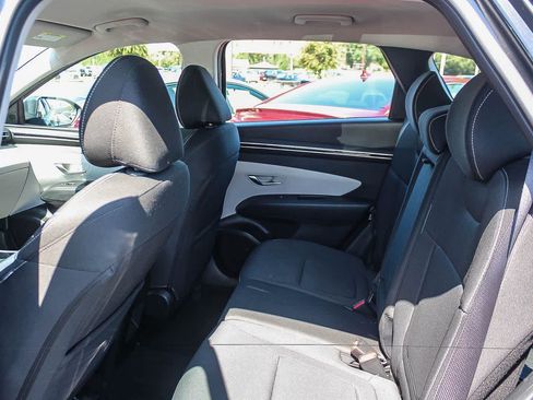 Certified 2023 Hyundai Tucson SE FWD image 24