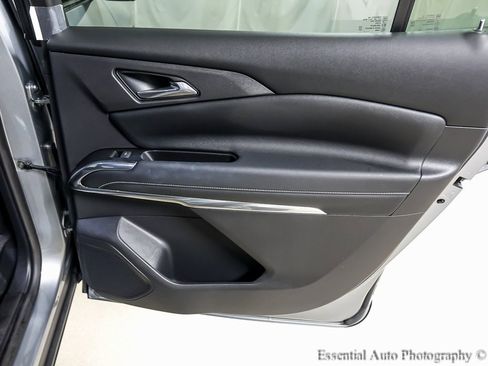 Used 2024 Chevrolet Traverse LT w/ LPO, Floor Liner Package image 25