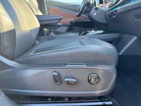 Used 2021 Volkswagen ID.4 Pro S image 30