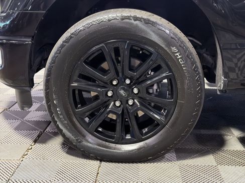 Used 2024 Ford F150 Platinum AWD/4WD image 16