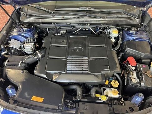 Used 2015 Subaru Outback 3.6R Limited AWD/4WD image 12