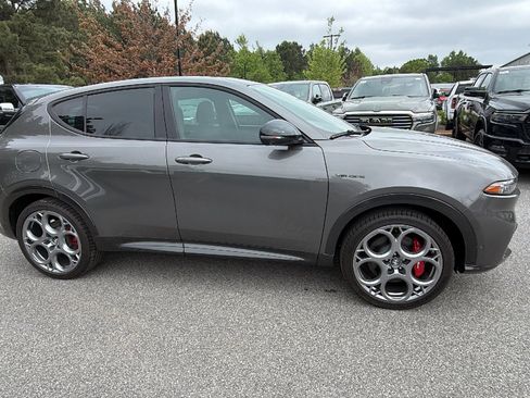 Used 2024 Alfa Romeo Tonale Veloce w/ Active Assist Package AWD/4WD image 7