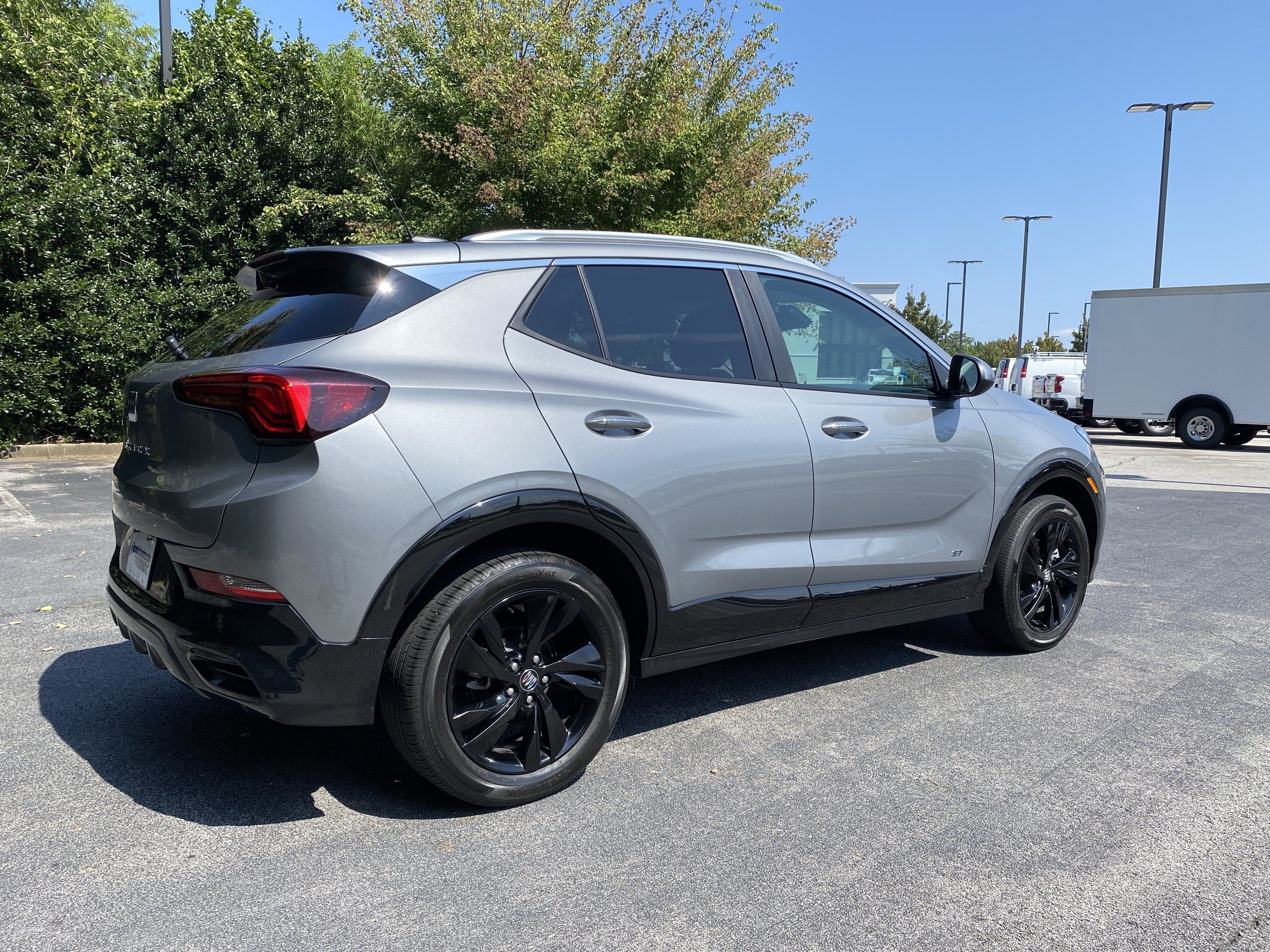 Used 2025 Buick Encore GX Sport Touring FWD image 9