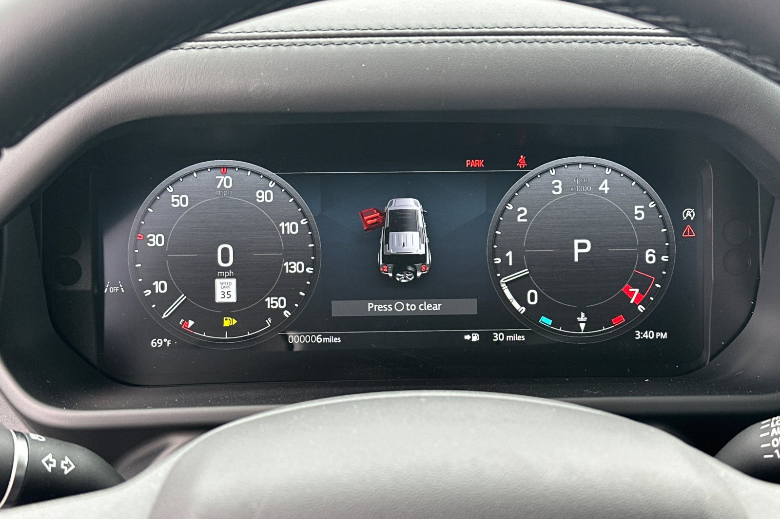 New 2026 Land Rover Defender 110 X-Dynamic SE AWD/4WD image 25
