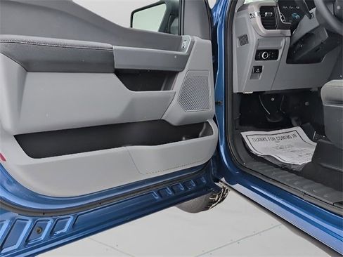 Used 2023 Ford F150 XLT image 9