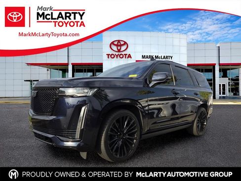 Used 2021 Cadillac Escalade Premium Luxury Platinum AWD/4WD image 1