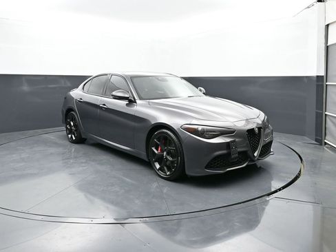 Used 2020 Alfa Romeo Giulia Ti Sport AWD/4WD image 1