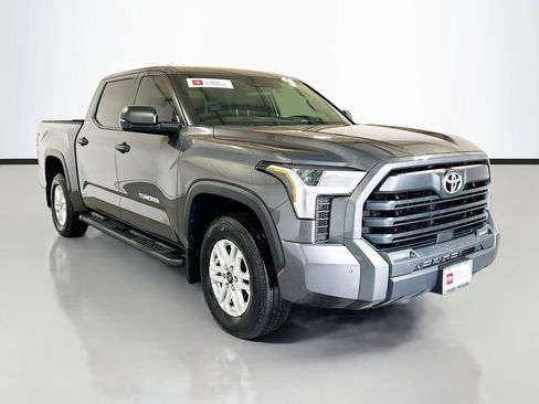Used 2026 Toyota Tundra SR5 w/ SR5 Convenience Package AWD/4WD image 3