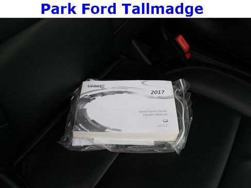 Used 2017 GMC Sierra 1500 SLE image 29