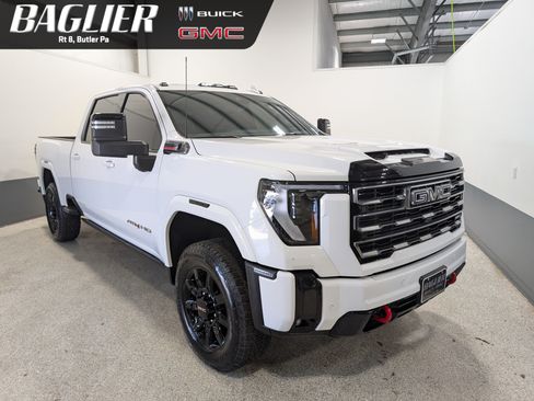 Used 2025 GMC Sierra 2500 AT4 w/ AT4 Premium Plus Package AWD/4WD image 1