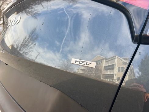 Certified 2023 Kia Sportage EX image 9