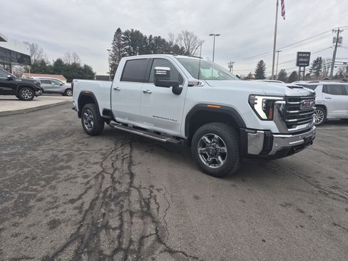 Used 2026 GMC Sierra 2500 SLT w/ SLT Premium Package image 19