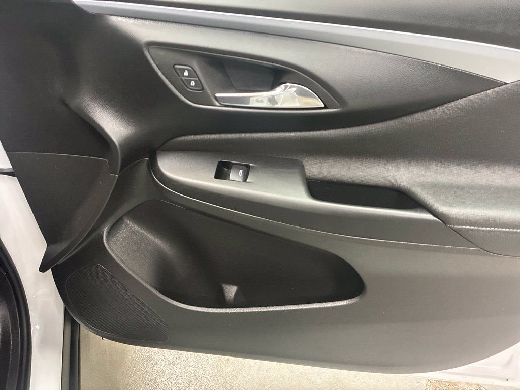 Used 2024 Buick Envista Preferred w/ Convenience I Package FWD image 8