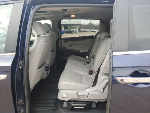 Used 2023 Honda Odyssey Touring image 32