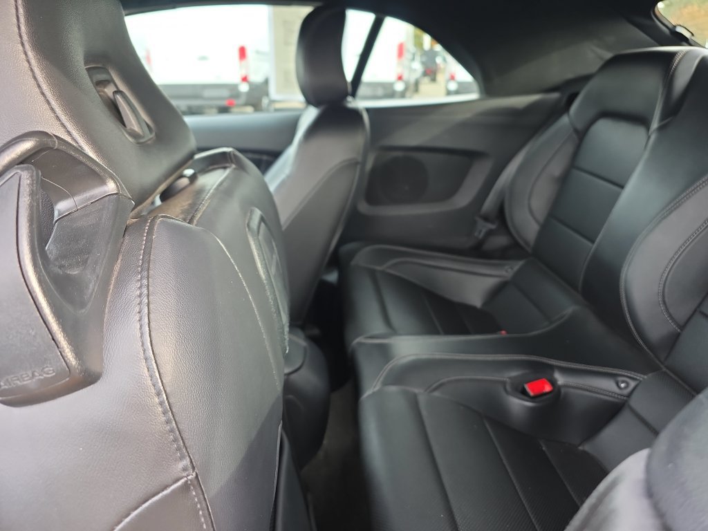 Used 2018 Ford Mustang GT Premium w/ Equipment Group 401A RWD image 18