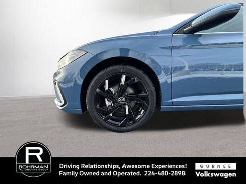 New 2026 Volkswagen Jetta SE image 11