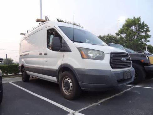 Used 2016 Ford Transit 250 148 Medium Roof RWD image 3