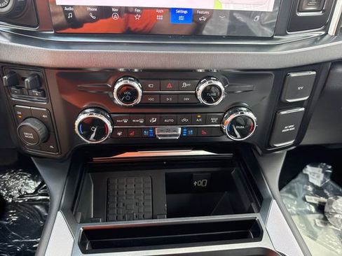 New 2026 Ford F350 Platinum w/ FX4 Off-Road Package AWD/4WD image 28