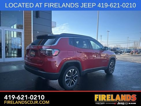 Used 2023 Jeep Compass Limited image 12