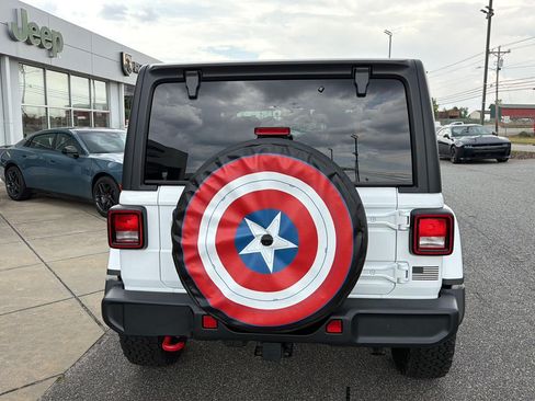 New 2026 Jeep Wrangler Unlimited Sport w/ Dual Top Group AWD/4WD image 12