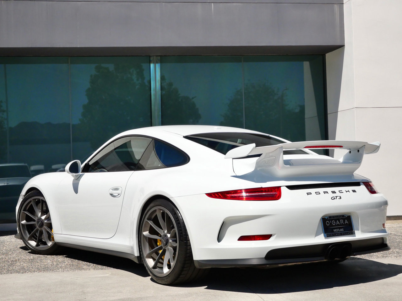 Used 2014 Porsche 911 GT3 RWD image 6