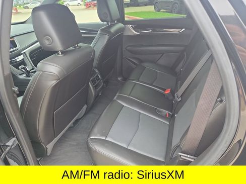 Used 2025 Cadillac XT5 Premium Luxury FWD image 11
